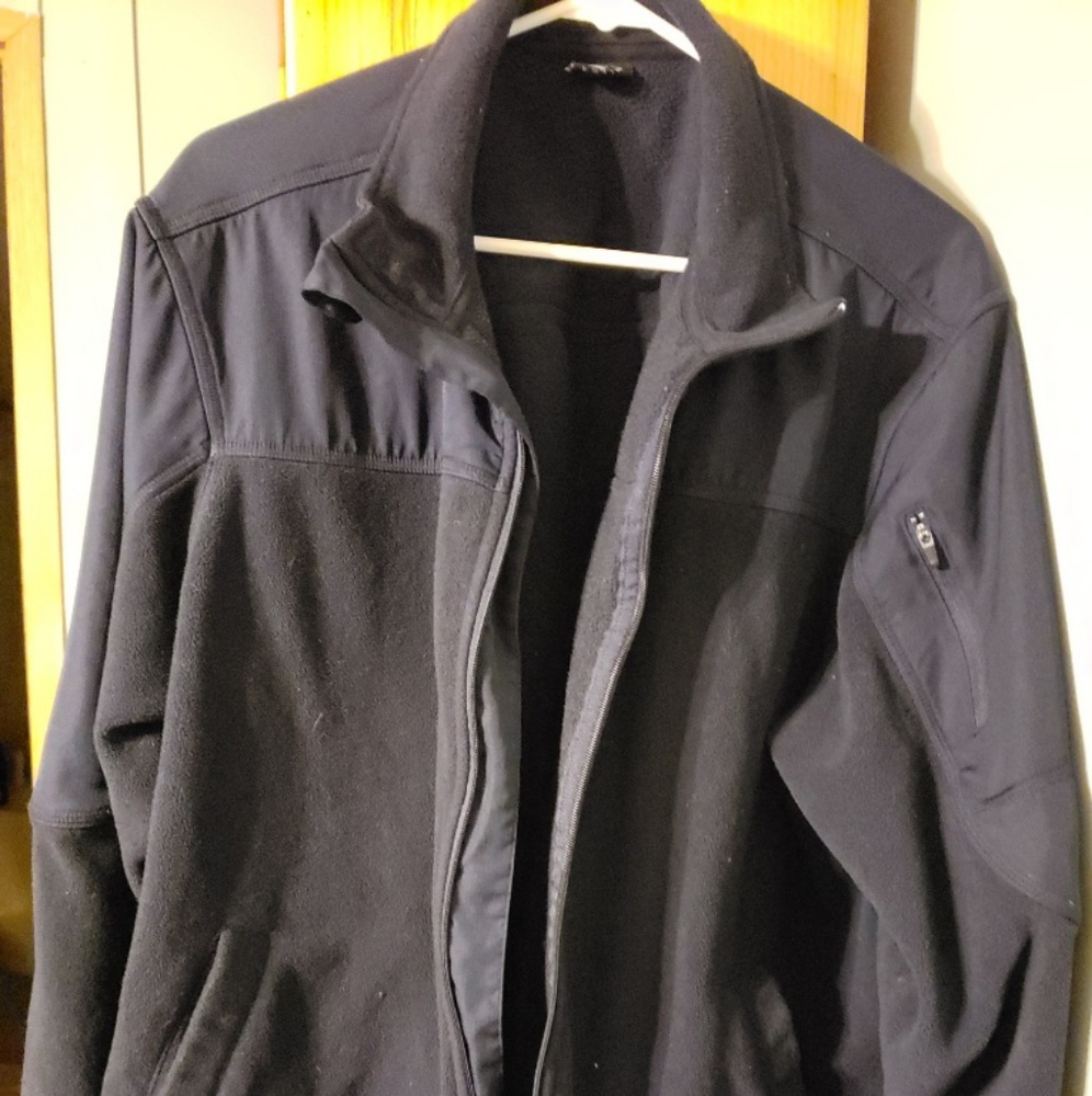 Mens XL fleece jacket like Columbia